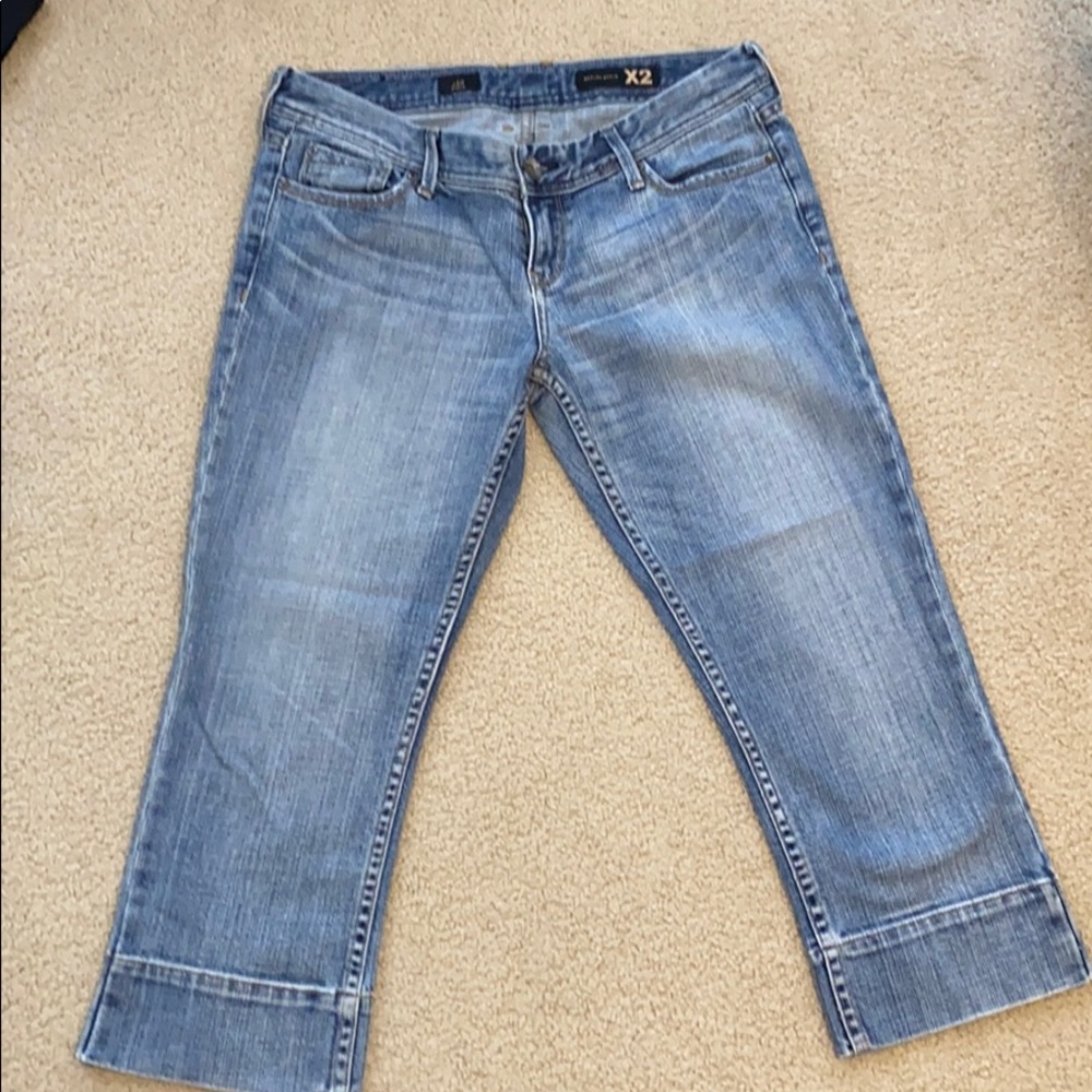 Express X2 w 10 Stella crop jeans: size 8